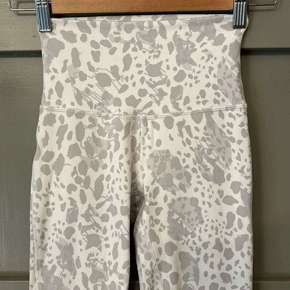 Lululemon Align High-Rise Crop 21